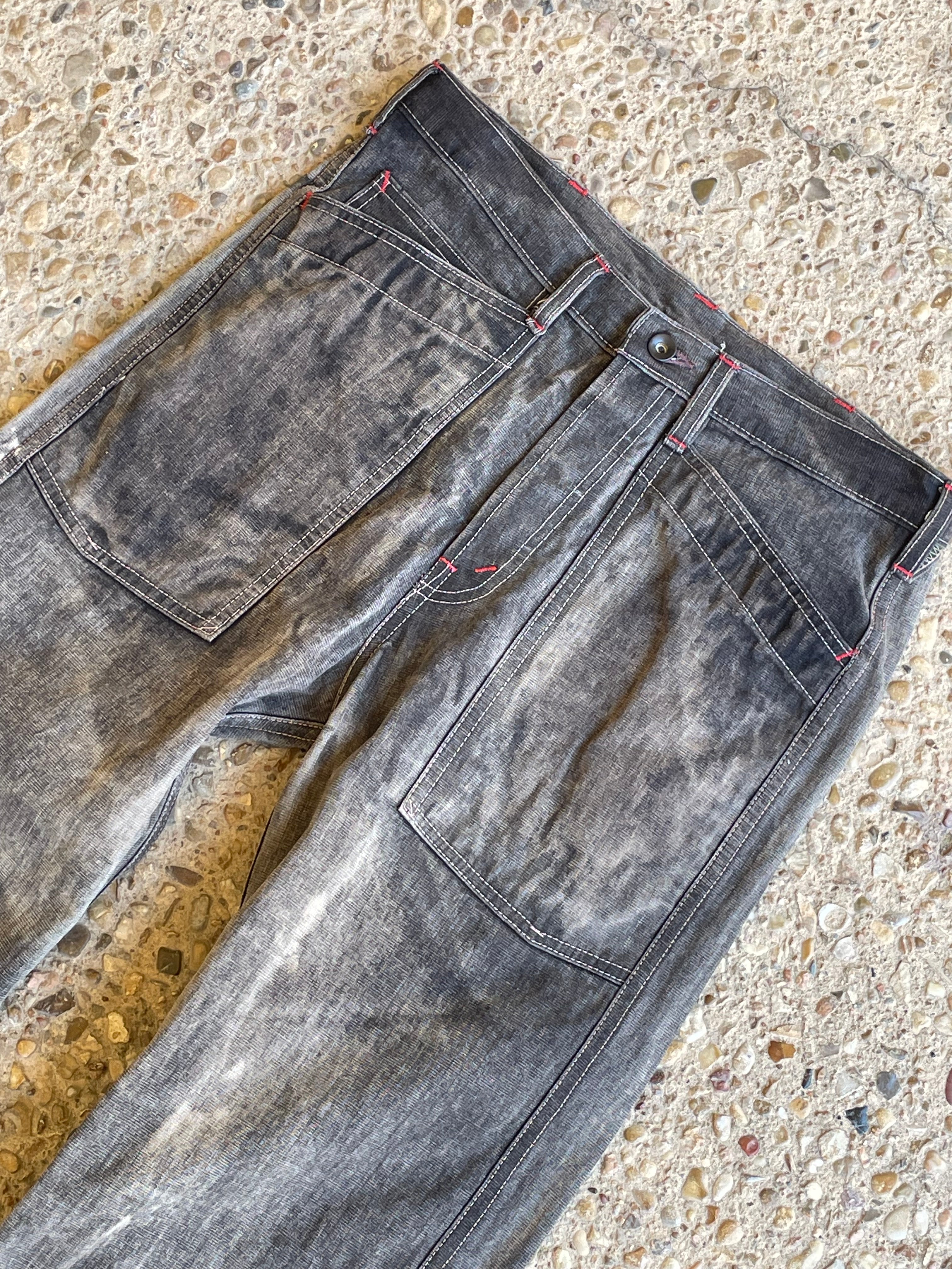 wartime oil stain